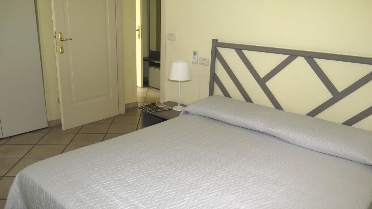 Residenza Turistico Alberghiera Corallo Castiglione della Pescaia Extérieur photo
